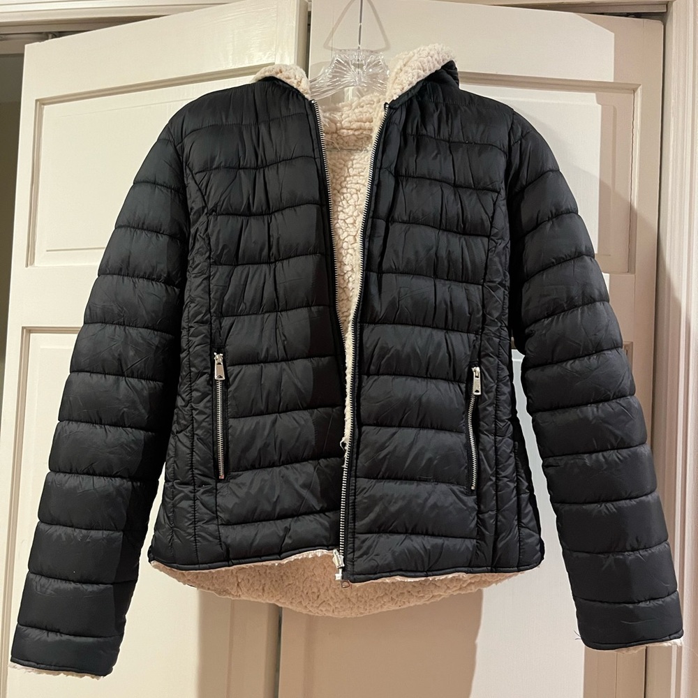 LOVE TREE BLACK PUFFER JACKET POLY FILL SZ SMALL